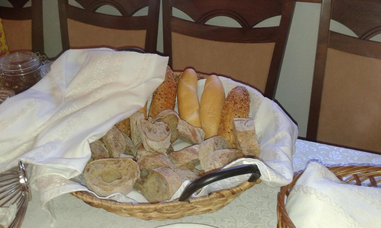 Tiffan'S Pinceszet Es Panzio Hotel Villány Buitenkant foto